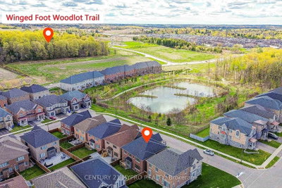 57 Richard Boyd Drive • East Gwillimbury, ON photo 4