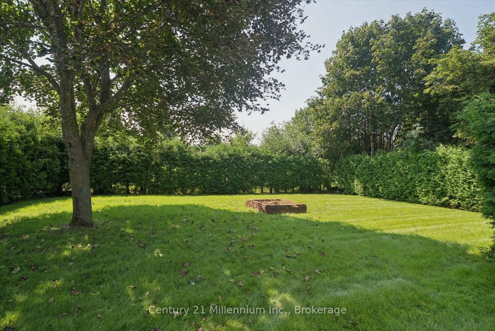 2293 Webb Street • Innisfil, ON photo 39