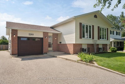 2293 Webb Street • Innisfil, ON photo 4