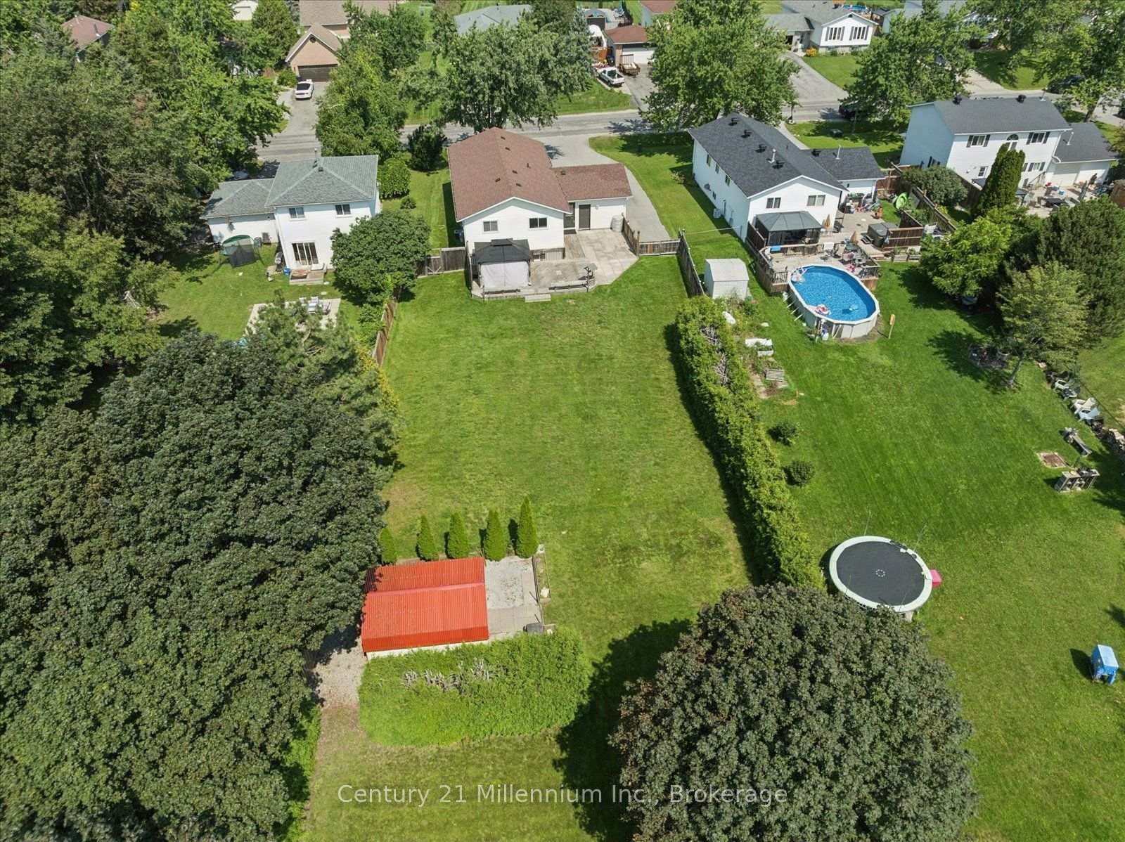 2293 Webb Street • Innisfil, ON photo 45