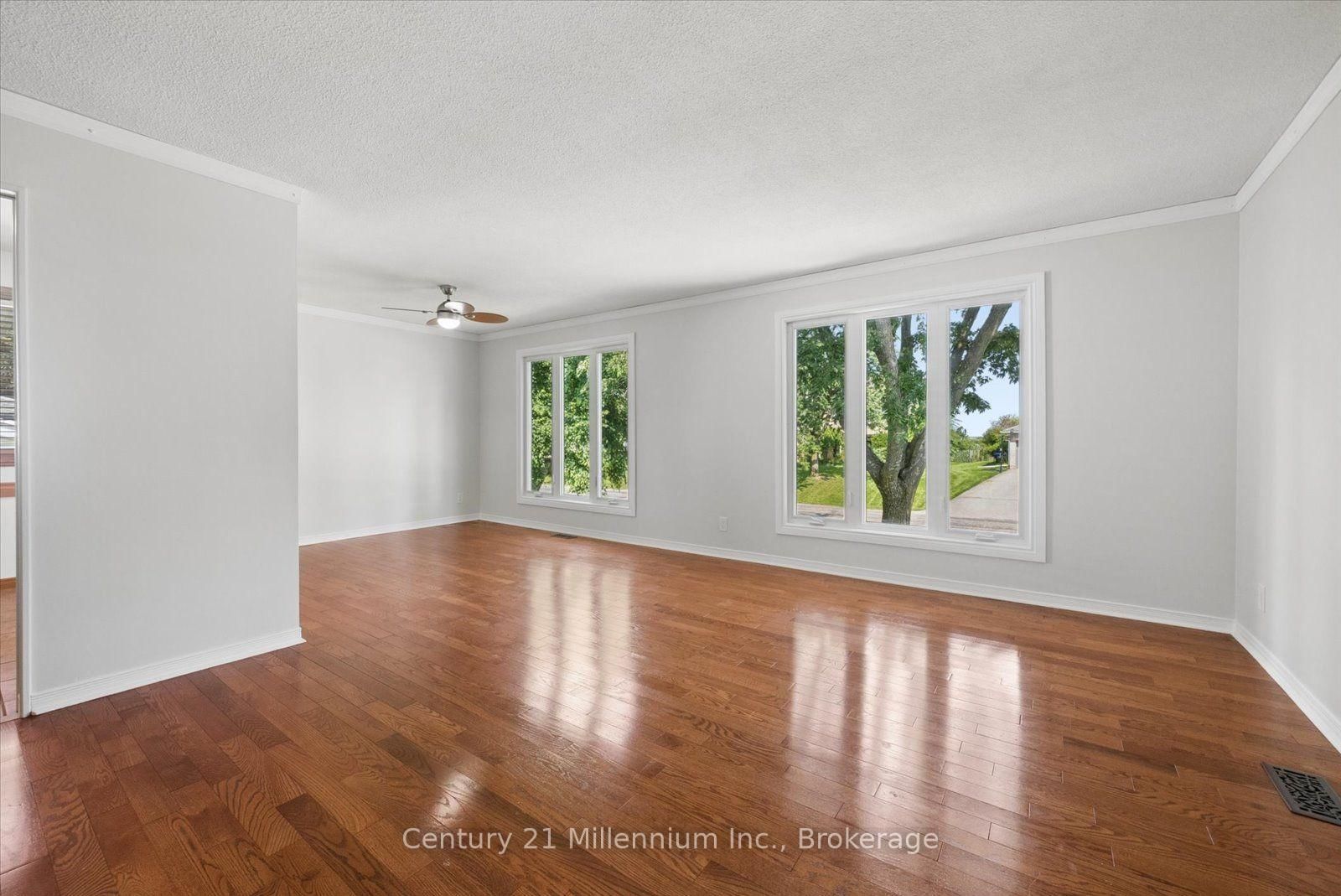 2293 Webb Street • Innisfil, ON photo 7