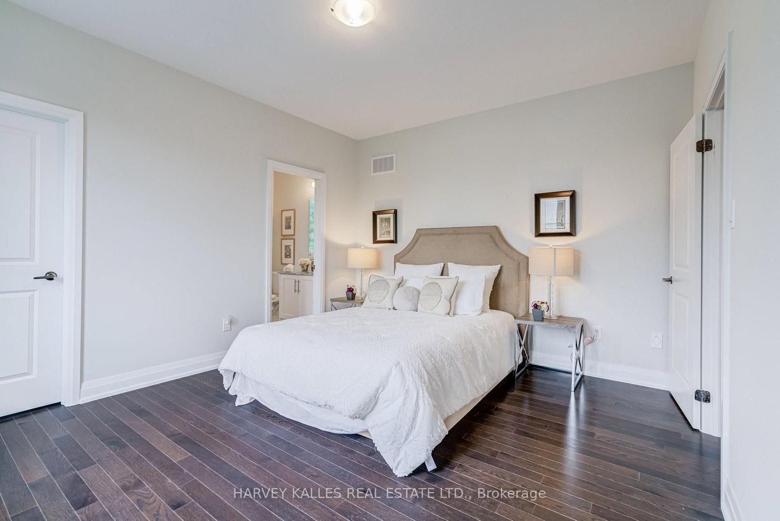 6 Dennis Reed Court • Aurora, ON photo 32