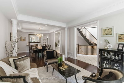 171 Langtry Place • Vaughan, ON photo 6