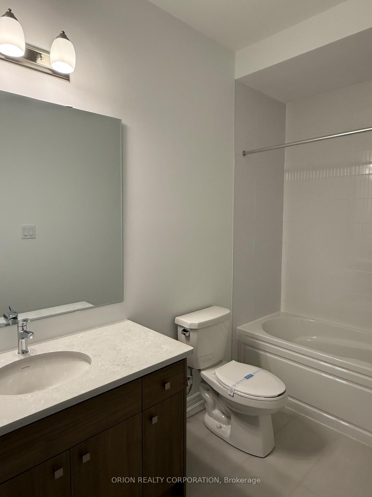 712 Keast Place • Innisfil, ON photo 6