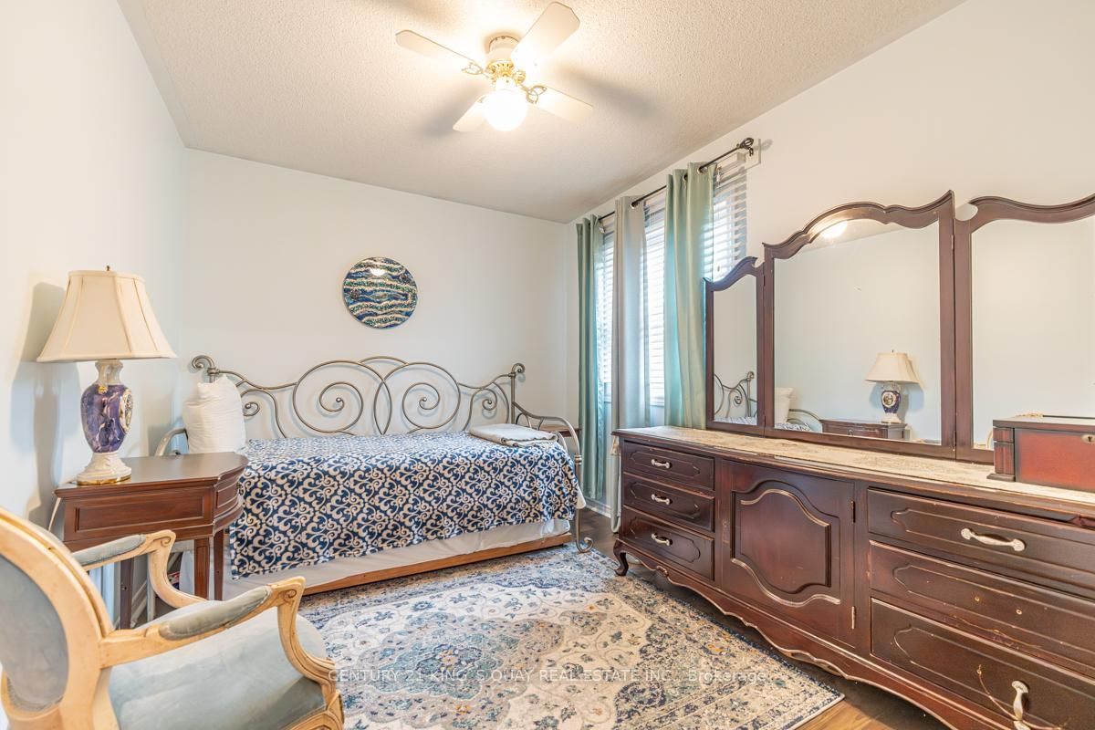 40 Stonehill Boulevard • East Gwillimbury, ON photo 30
