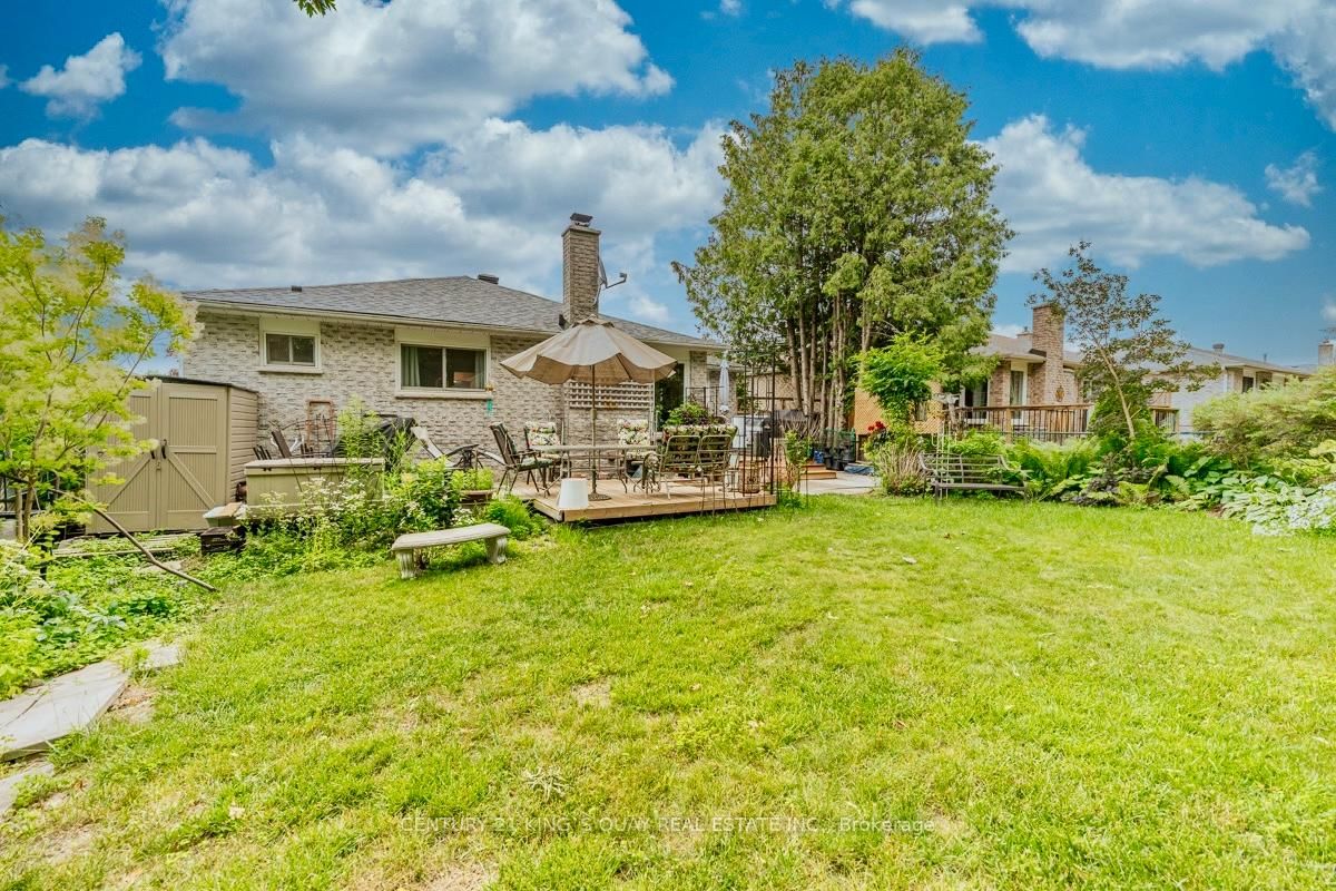 40 Stonehill Boulevard • East Gwillimbury, ON photo 45