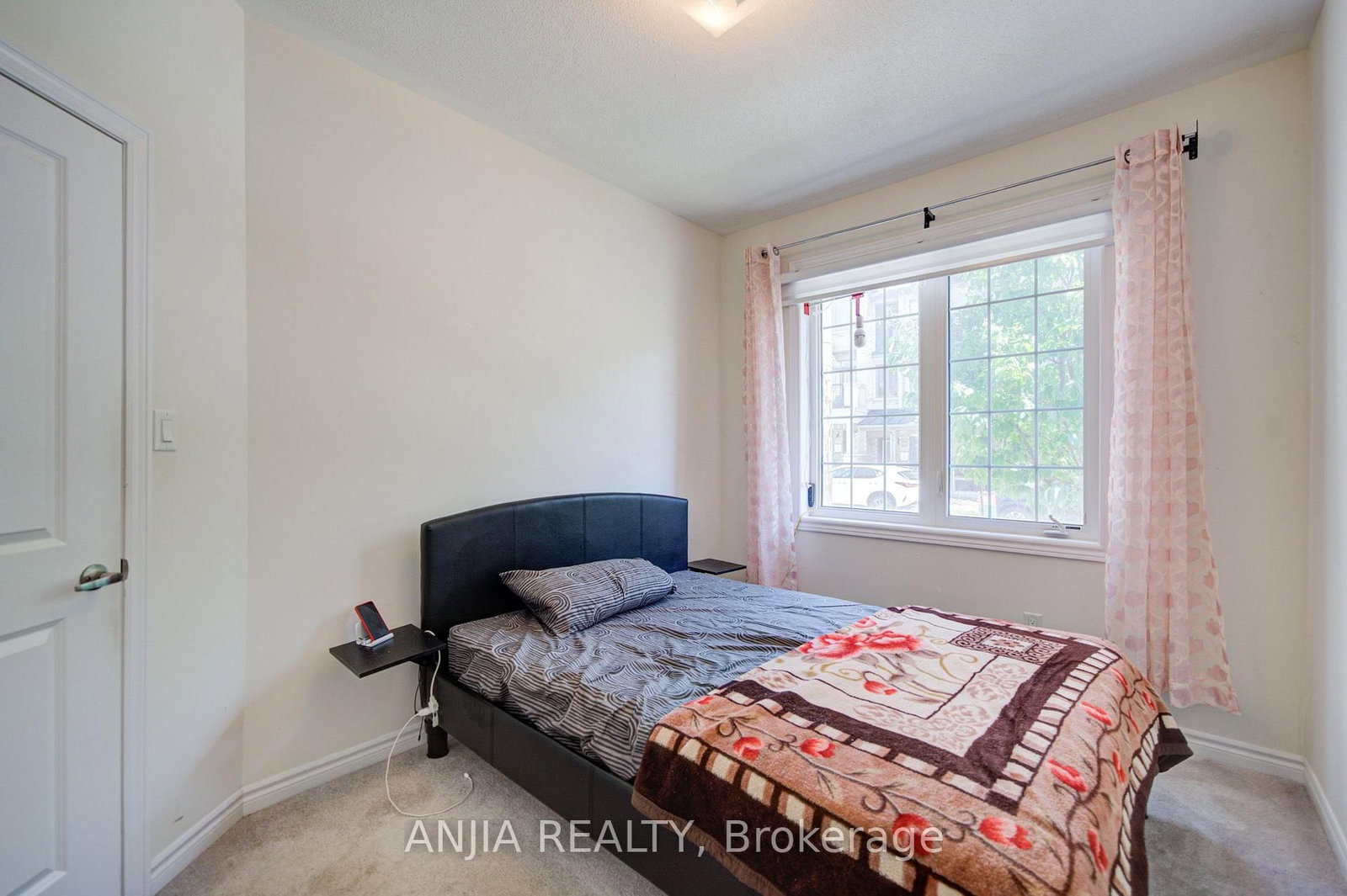 134 Frederick Wilson Avenue • Markham, ON photo 5