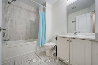 134 Frederick Wilson Avenue • Markham, ON photo 6