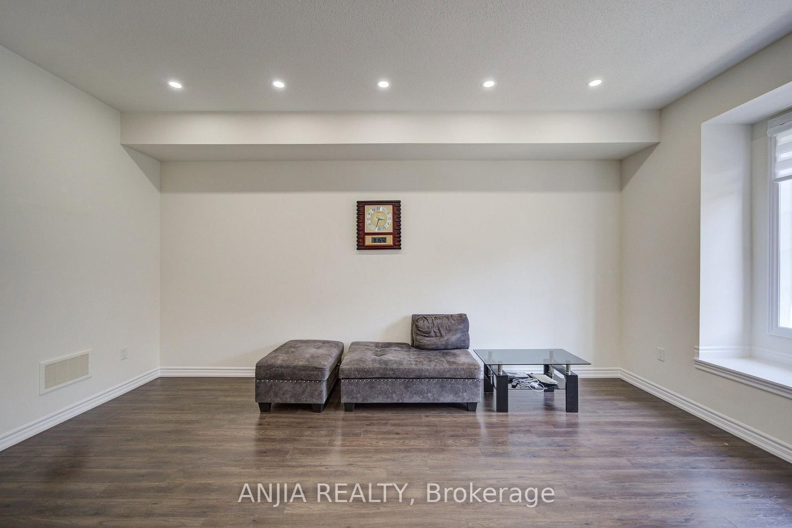 134 Frederick Wilson Avenue • Markham, ON photo 9