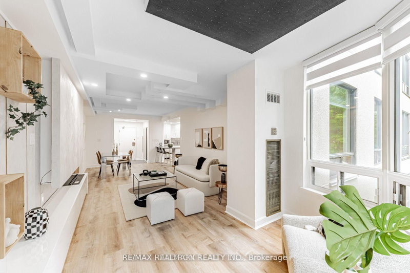 321 - 333 Clark Avenue W