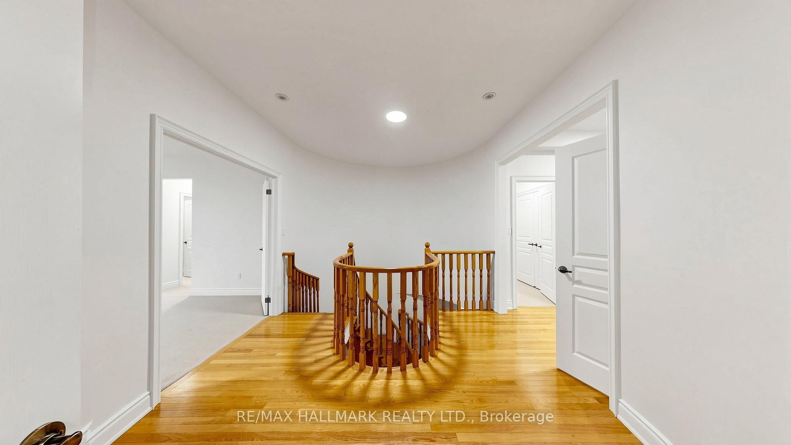 368 Paradelle Drive • Richmond Hill, ON photo 15
