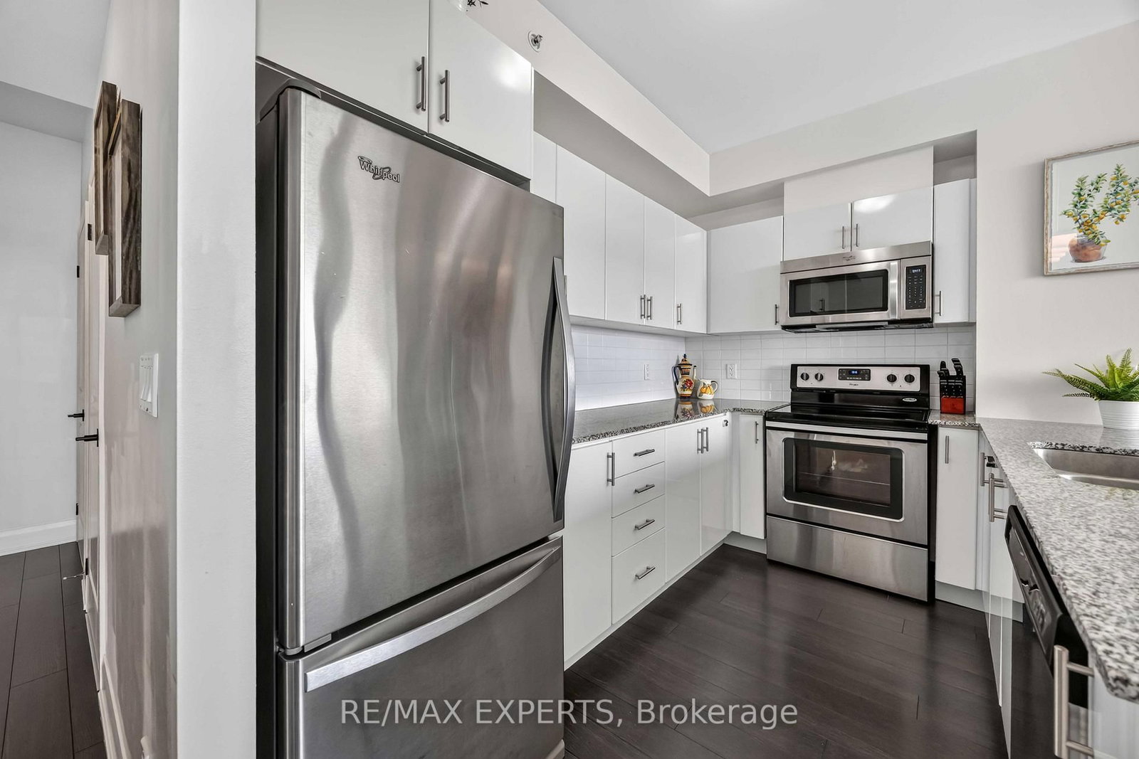 2900 Highway 7 Road • #902 • Vaughan, ON photo 16