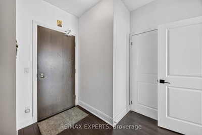 2900 Highway 7 Road • #902 • Vaughan, ON photo 5