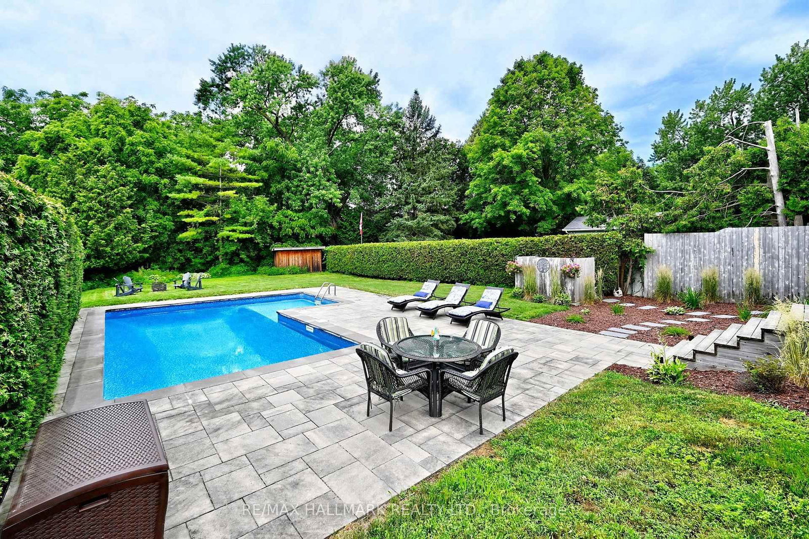 334 Stewart Street • Newmarket, ON photo 38