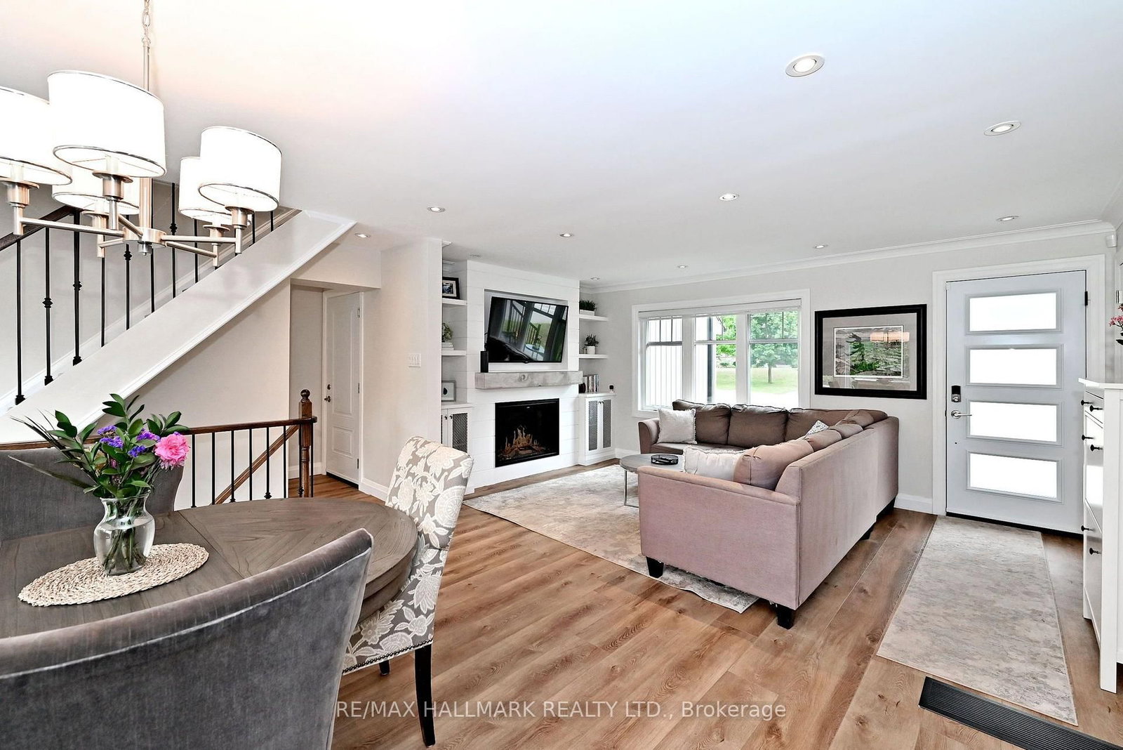 334 Stewart Street • Newmarket, ON photo 9