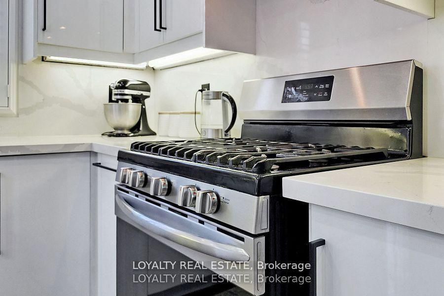 97 Song Bird Drive • Markham, ON photo 26