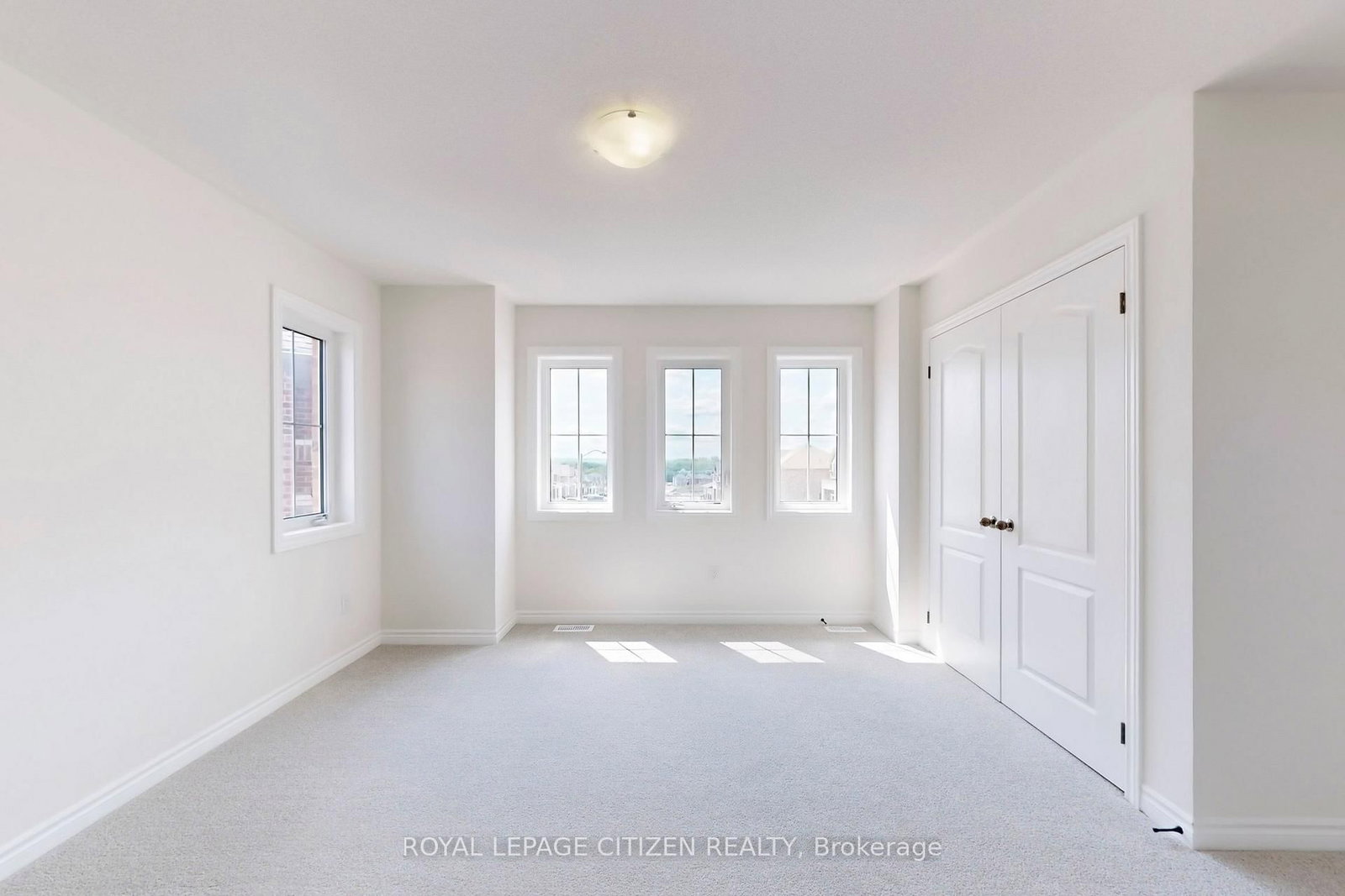 87 Lawrence D. Pridham Avenue • New Tecumseth, ON photo 31
