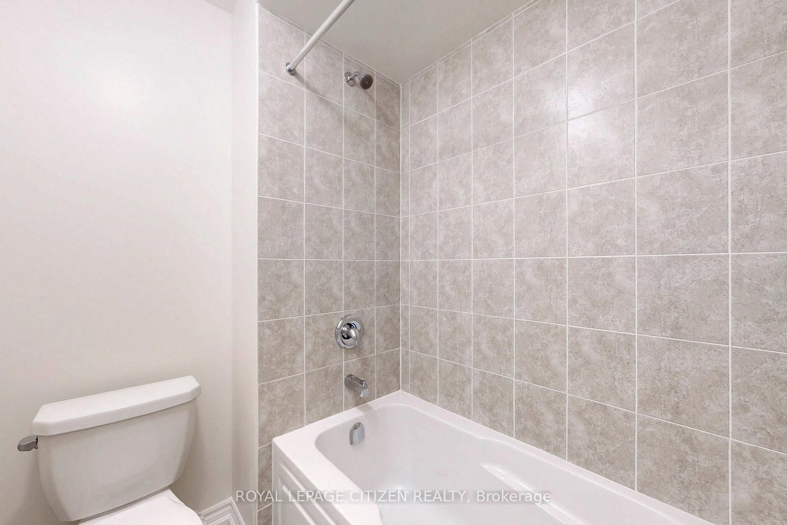 87 Lawrence D. Pridham Avenue • New Tecumseth, ON photo 40
