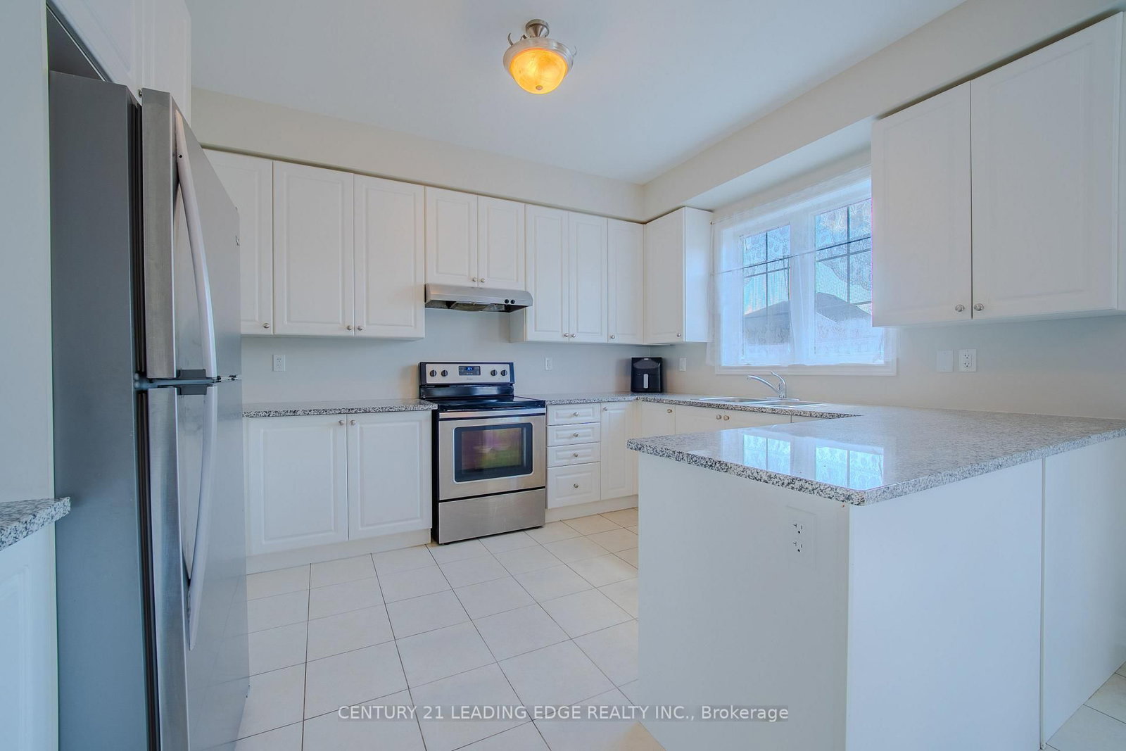 14 Clarinet Lane • Whitchurch-Stouffville, ON photo 15