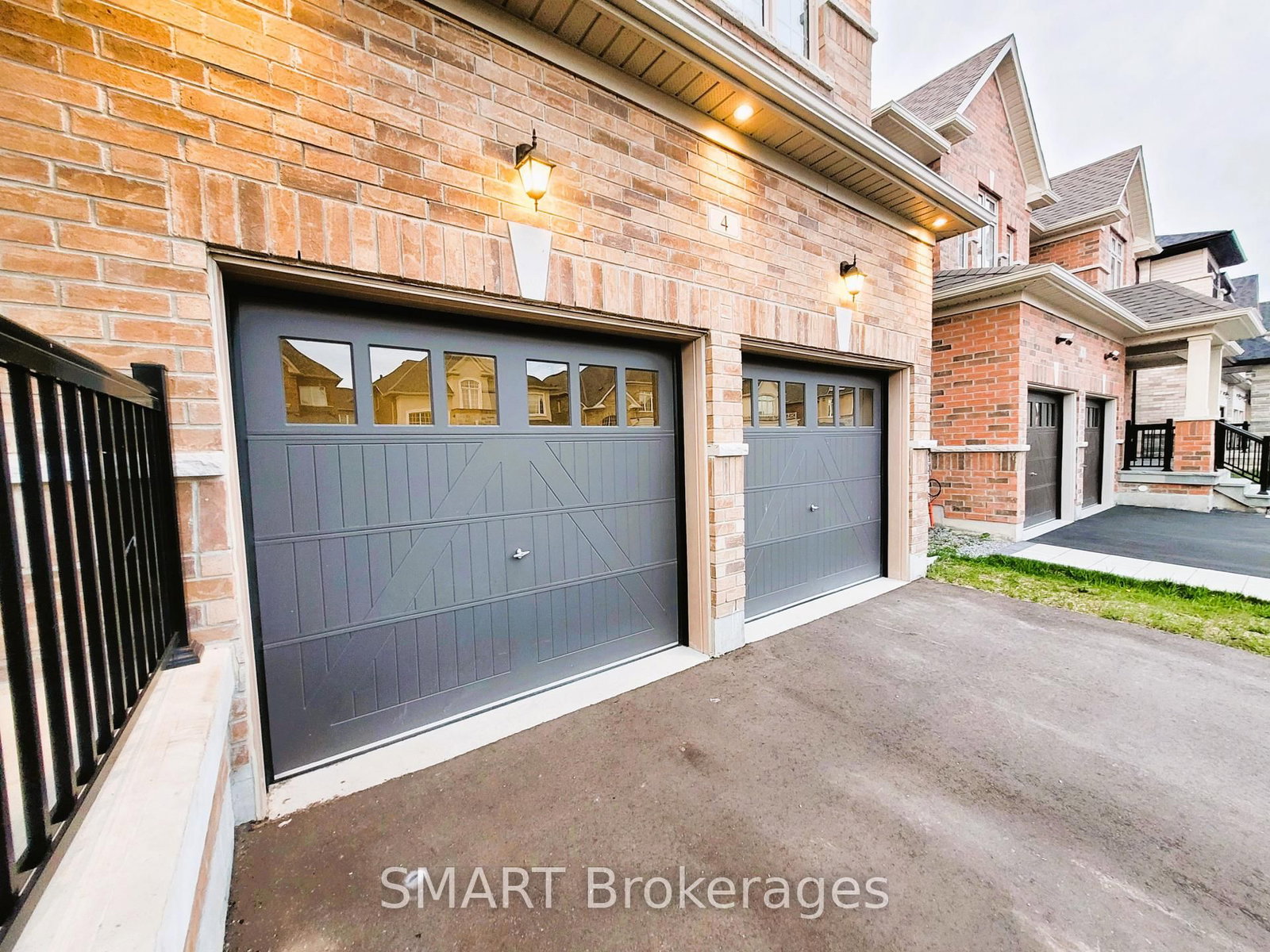 4 Bruce Welch Avenue, Georgina 3