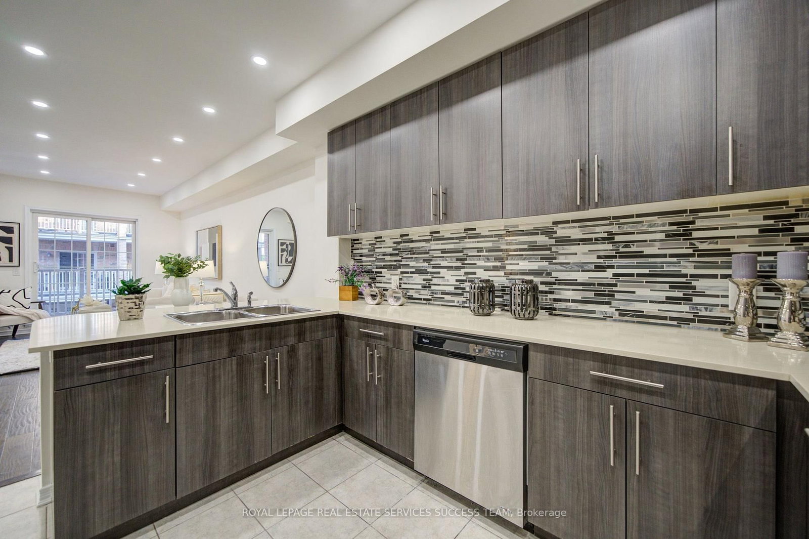45 Ormerod Lane • Richmond Hill, ON photo 5
