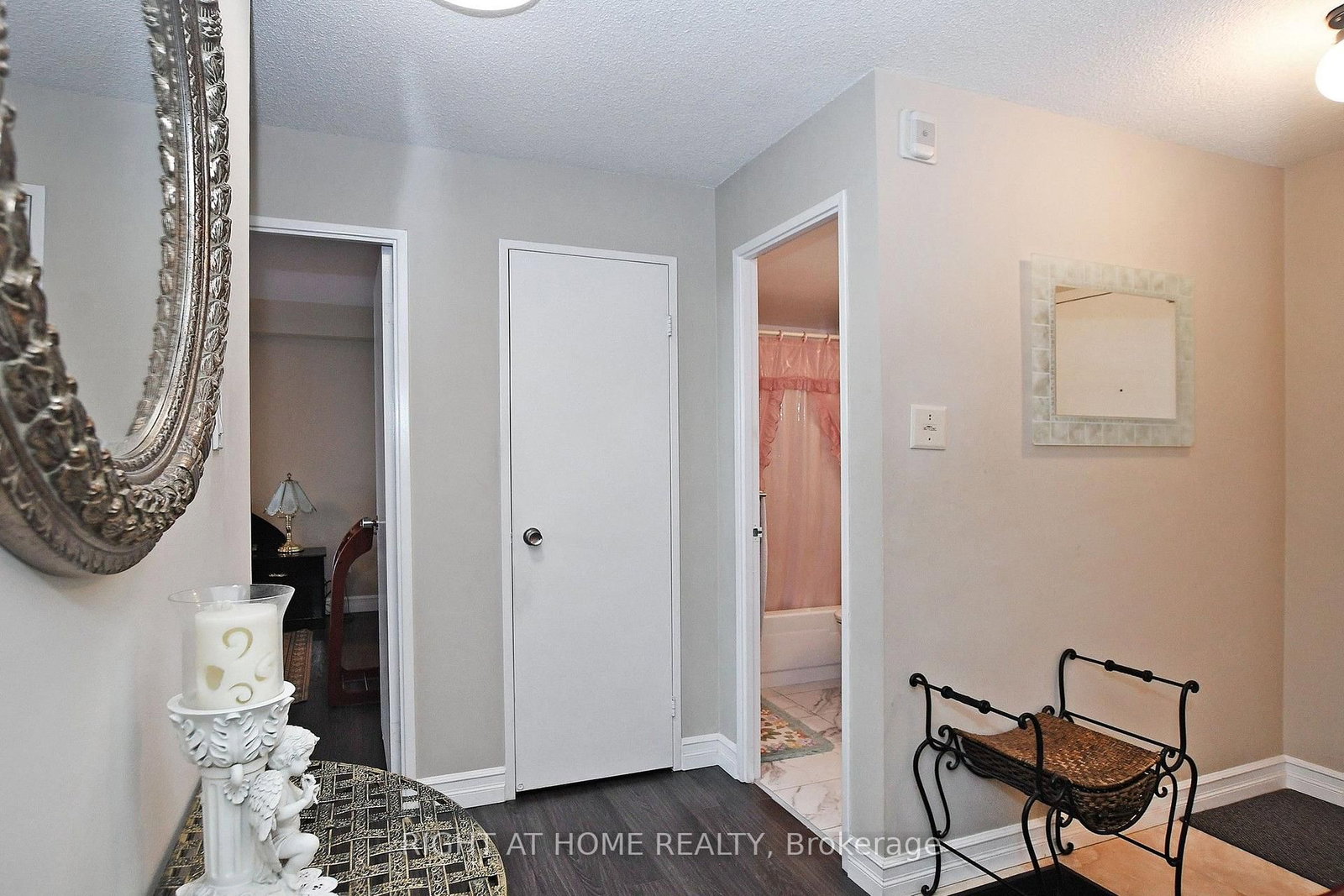 60 Inverlochy Boulevard • #806 • Markham, ON photo 23