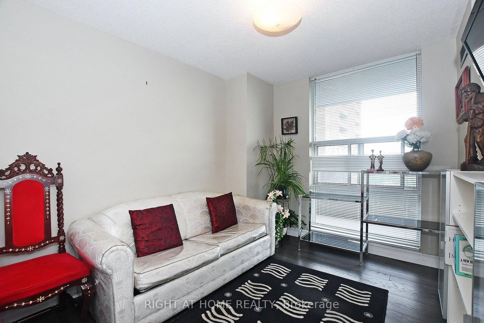 60 Inverlochy Boulevard • #806 • Markham, ON photo 31