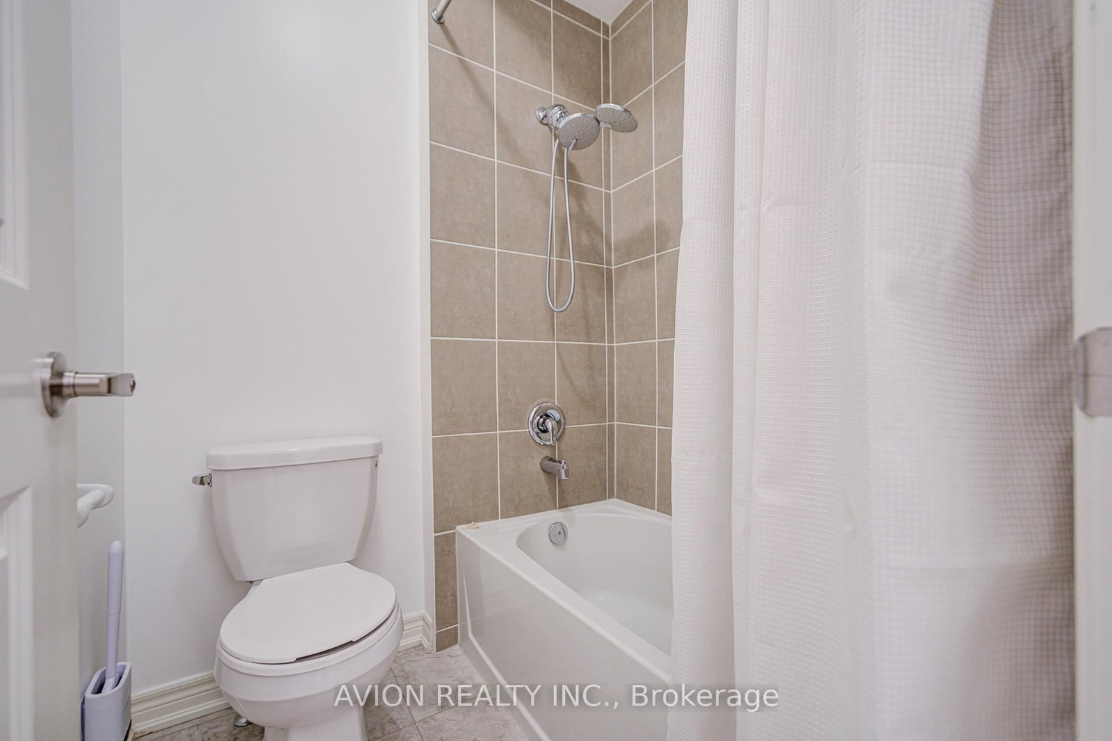 16 Callisto Lane • Richmond Hill, ON photo 35