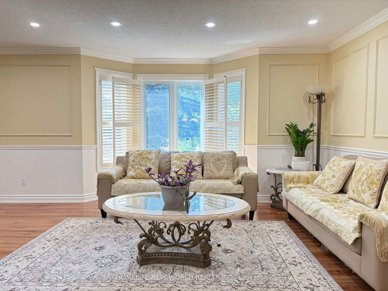 23 Lacey Crt photo 4