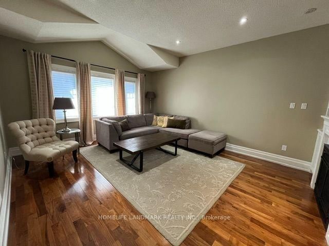 1102 Secretariate Road • Newmarket, ON photo 15