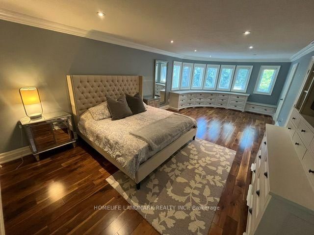 1102 Secretariate Road • Newmarket, ON photo 17
