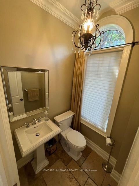 1102 Secretariate Road • Newmarket, ON photo 8