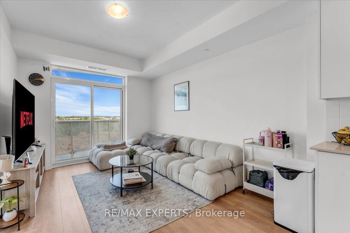 828-498 Caldari Rd, Vaughan, view 13