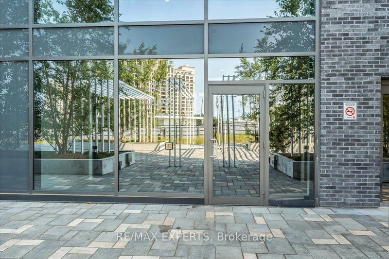 828 - 498 Caldari Road