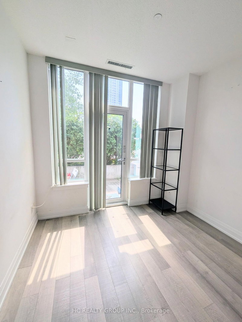 111 - 7165 Yonge Street