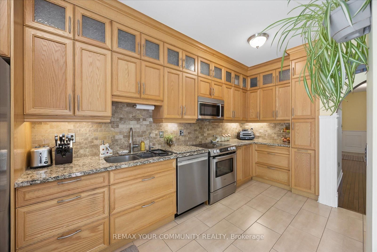 41 Old Colony Road • Richmond Hill, ON photo 15