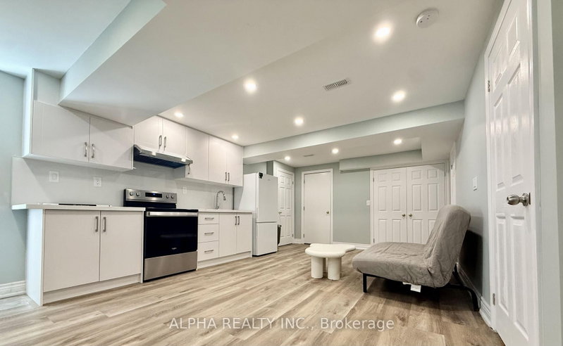 159 FRANK ENDEAN Road W