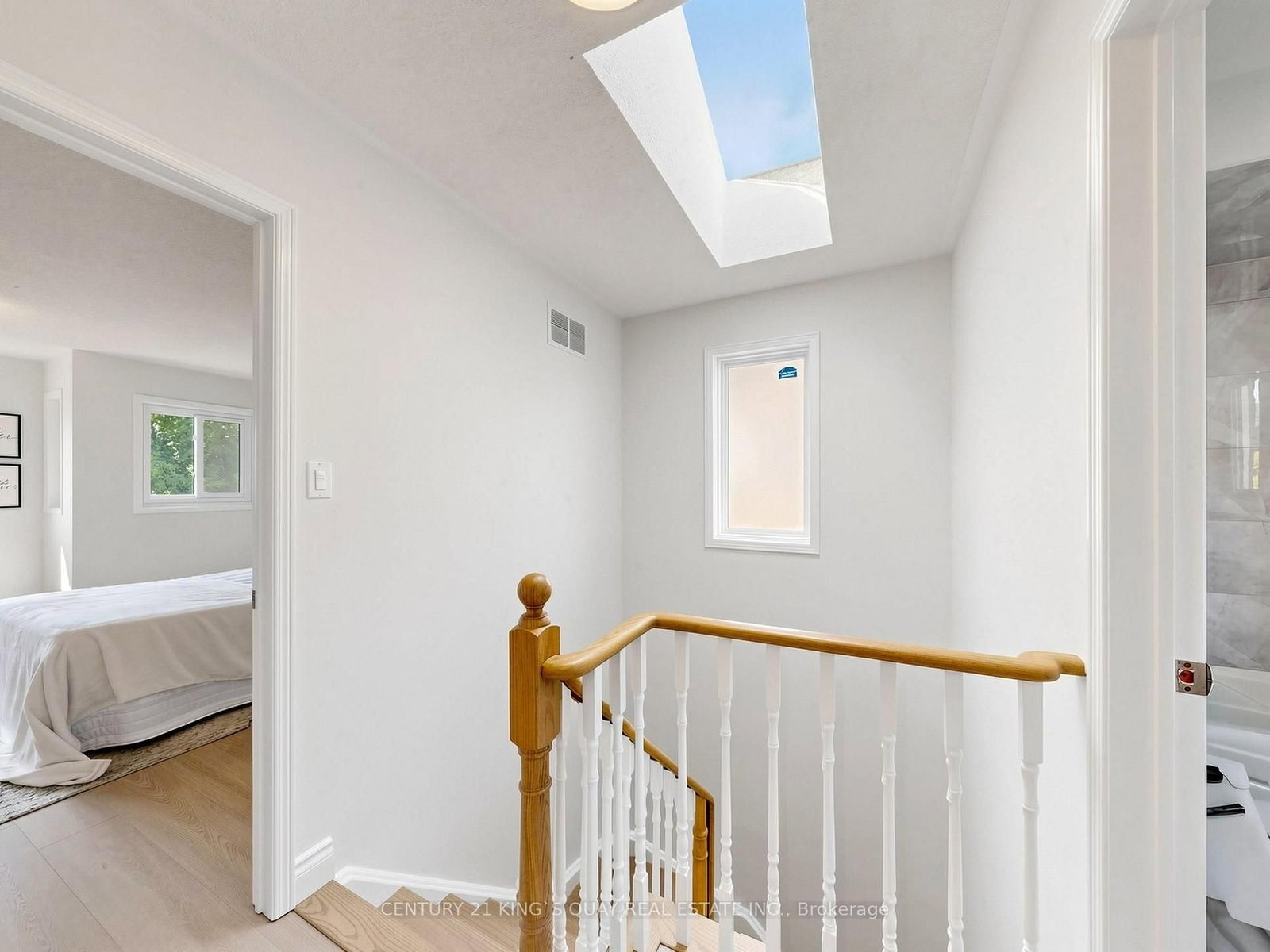 72 Dunsmore Crescent • Richmond Hill, ON photo 13
