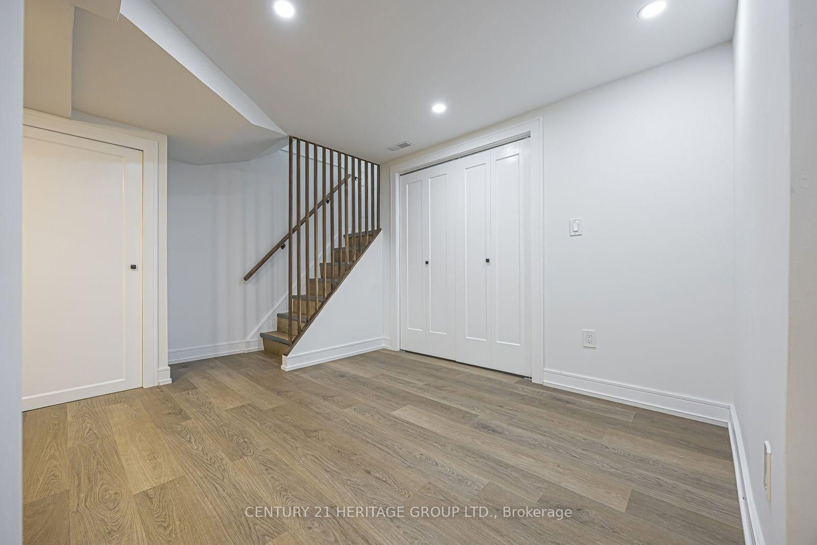 314 Wenlock Avenue • Richmond Hill, ON photo 18