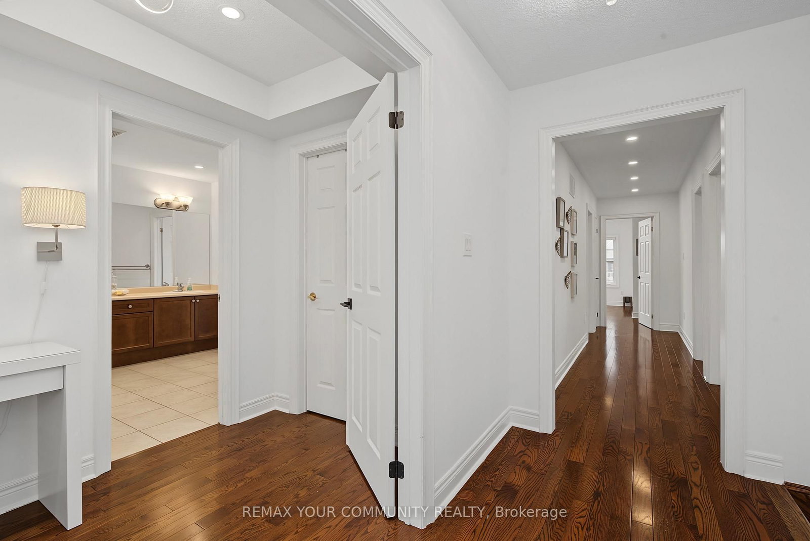 8 Yemina Gate • Vaughan, ON photo 29
