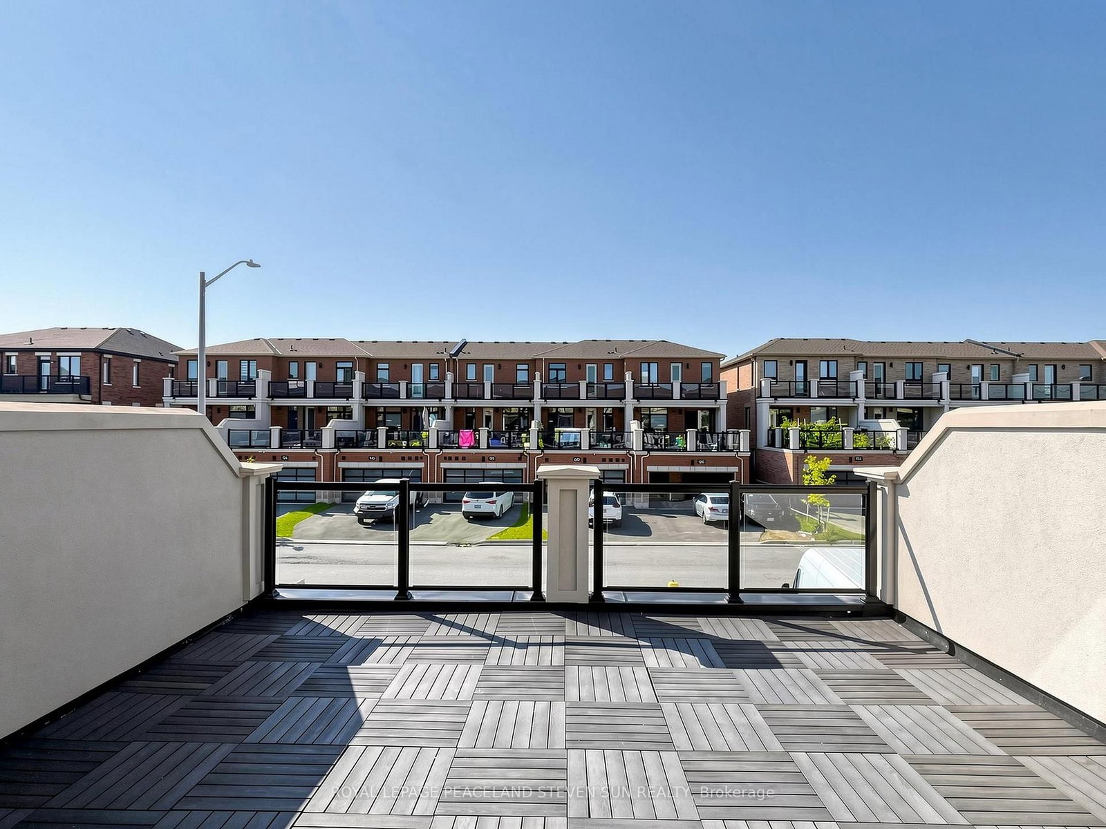 17 Mumbai Drive • Markham, ON photo 35