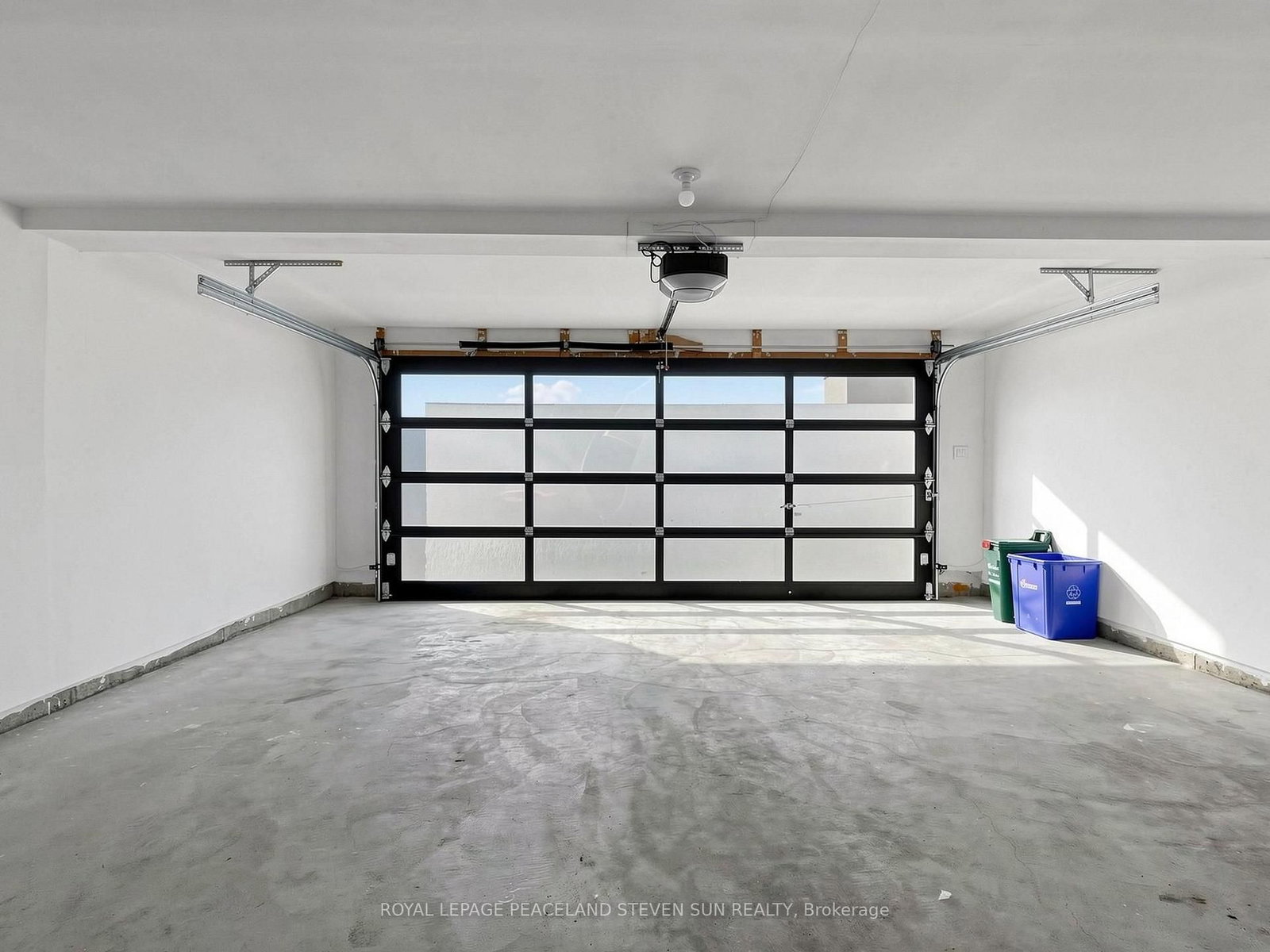 17 Mumbai Drive • Markham, ON photo 39