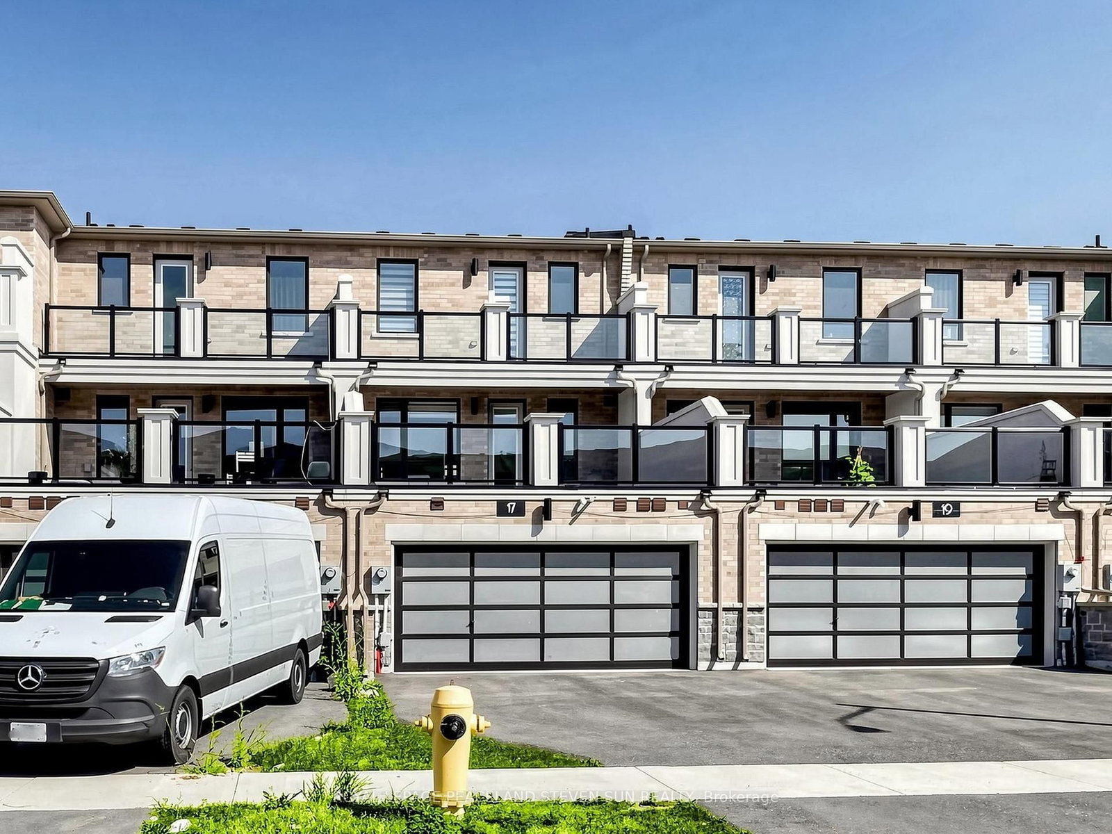 17 Mumbai Drive • Markham, ON photo 40
