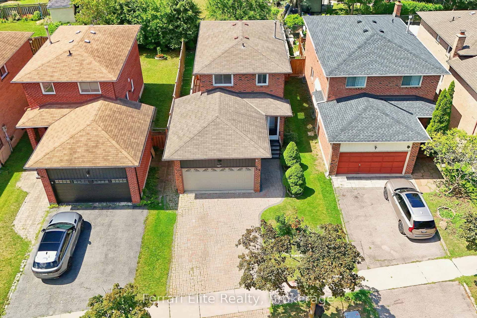 53 Belvedere Crescent • Richmond Hill, ON photo 5
