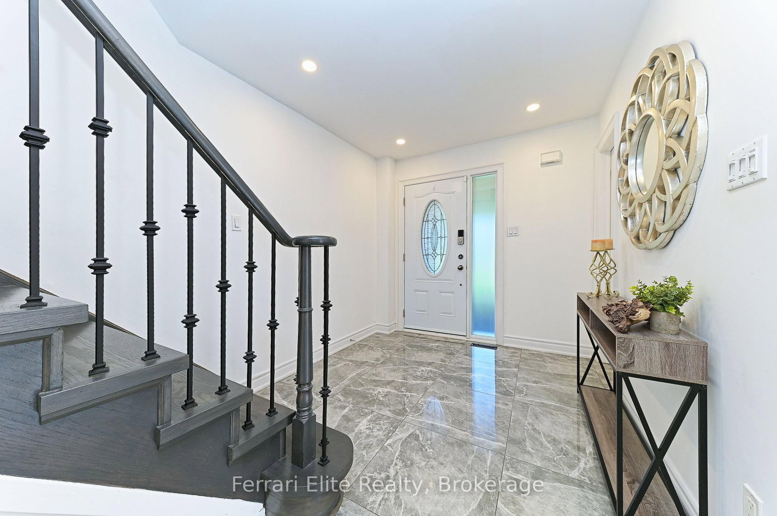 53 Belvedere Crescent • Richmond Hill, ON photo 6