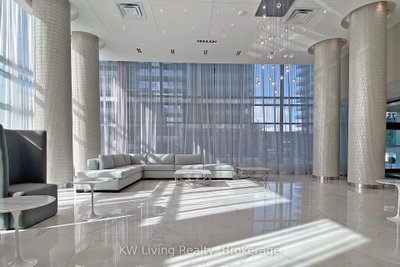 75 Oneida Crescent • #1703 • Richmond Hill, ON photo 9