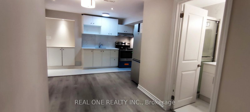 Bsmt B - 22 Cloverridge Avenue