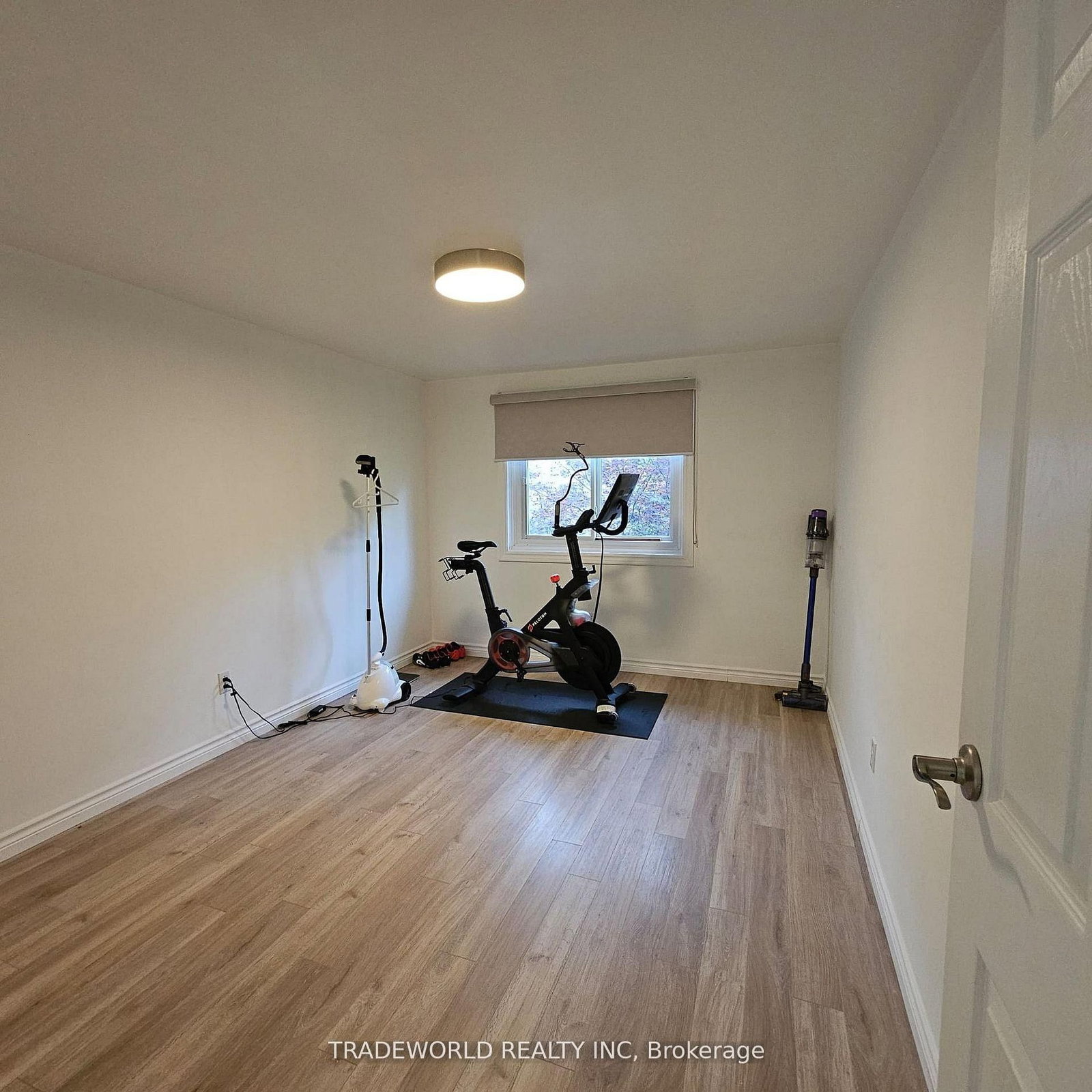 60 Camelot Way • Markham, ON photo 13