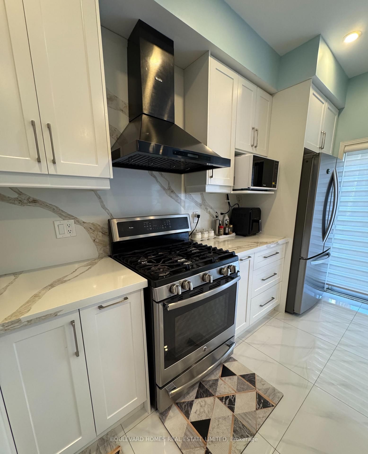 20 Russell Hill Road • Markham, ON photo 18