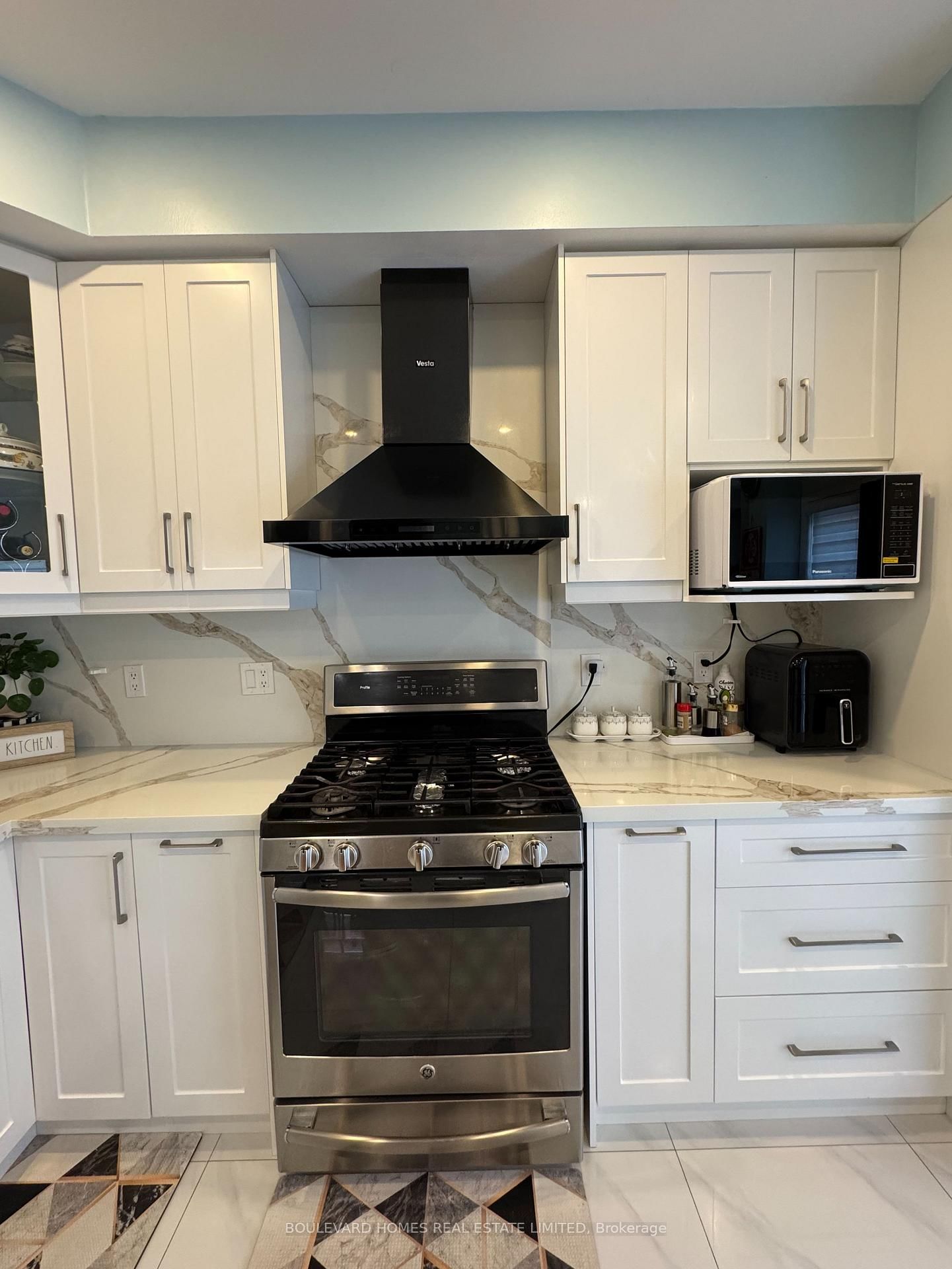 20 Russell Hill Road • Markham, ON photo 19